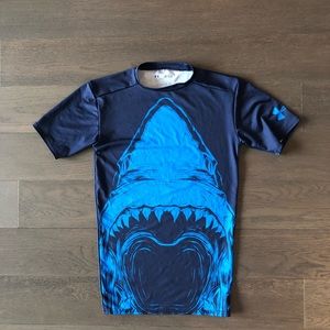 Under Armour Shark Compression Shirt - Men’s M